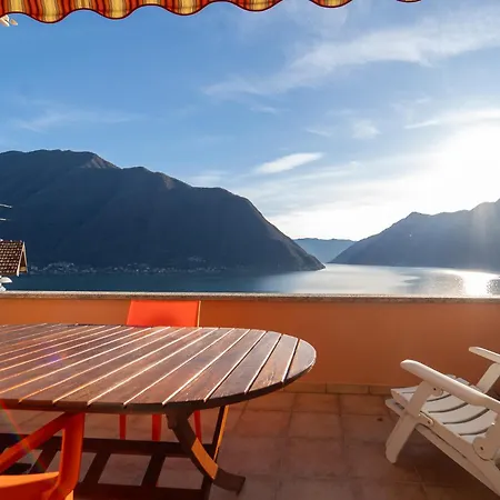 Splendida Casa Con Terrazza Vista E 2 Garage Colonno