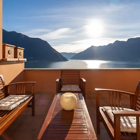 Apartment Splendida Casa Con Terrazza Vista E 2 Garage *